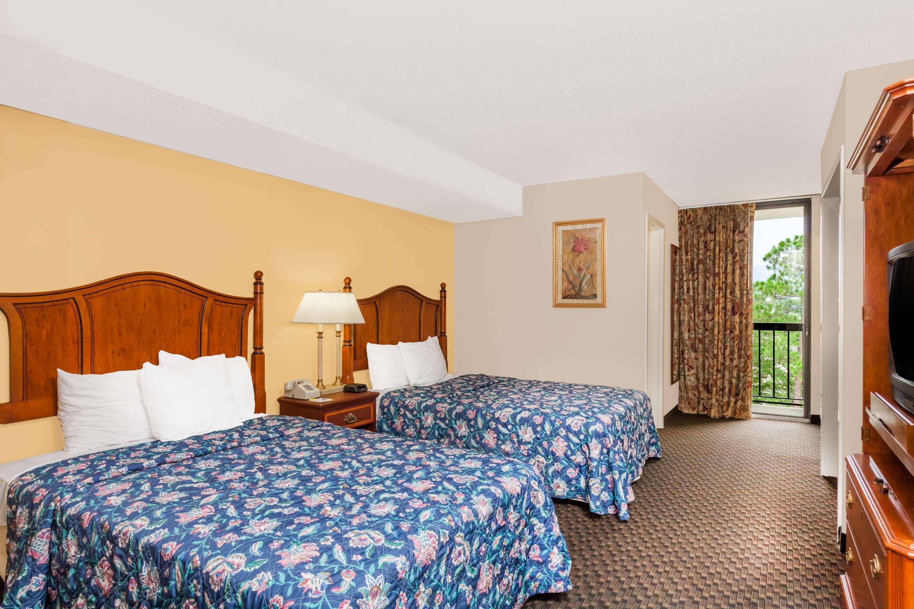 Days Inn & Suites By Wyndham Se Columbia Ft Jackson Luaran gambar