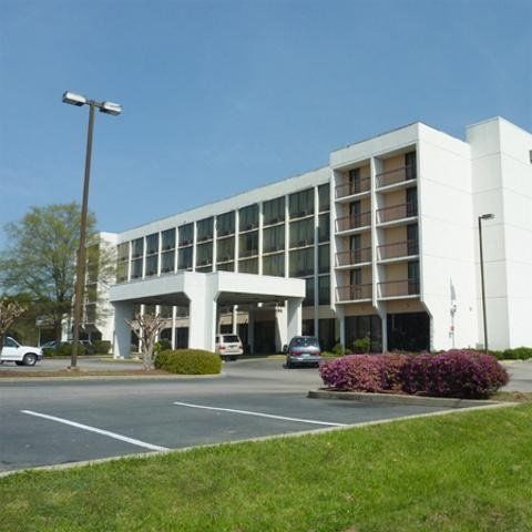 Days Inn & Suites By Wyndham Se Columbia Ft Jackson Luaran gambar